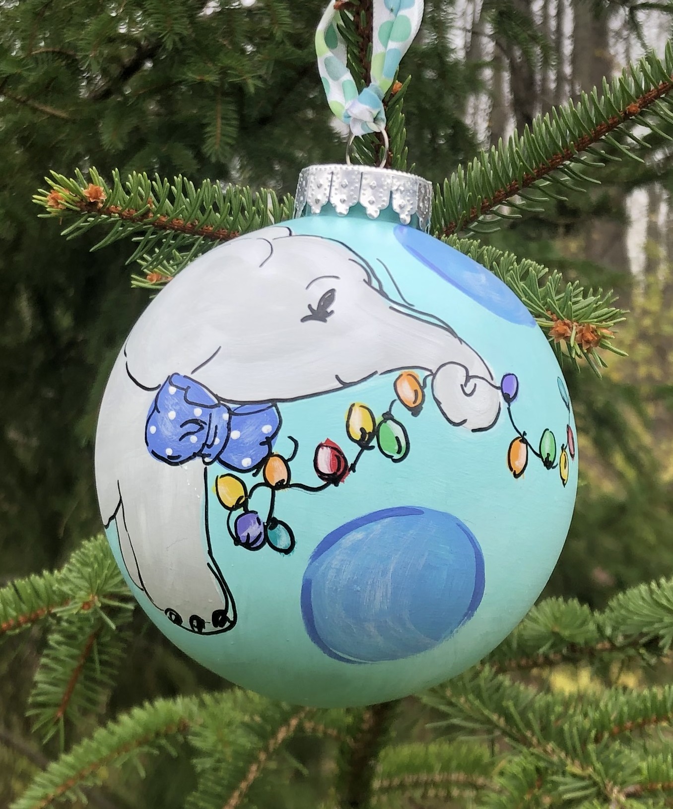 Elephant spreading Christmas Cheers Ornament, Hand-painted Plastic Ball Ornament with Whimsical Lights for Kids